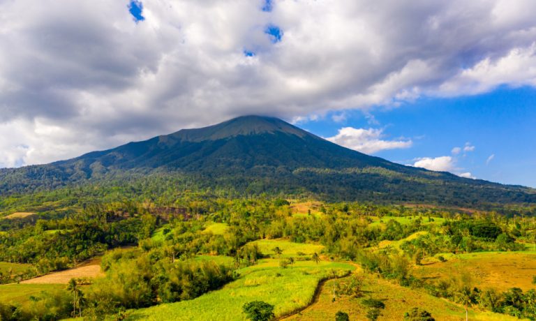 15 Tallest Volcanoes In The Philippines 9354