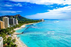 Waikiki,Beach,And,Diamond,Head,,Honolulu,,Oahu,Island,,Hawaii