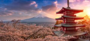 Fujiyoshida,,Japan,Beautiful,View,Of,Mountain,Fuji,And,Chureito,Pagoda
